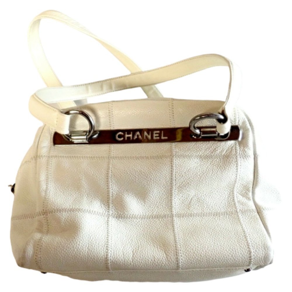 Wow! Authentic 2005 Chanel Lax Square Stitch Cream Caviar Leather Handbag